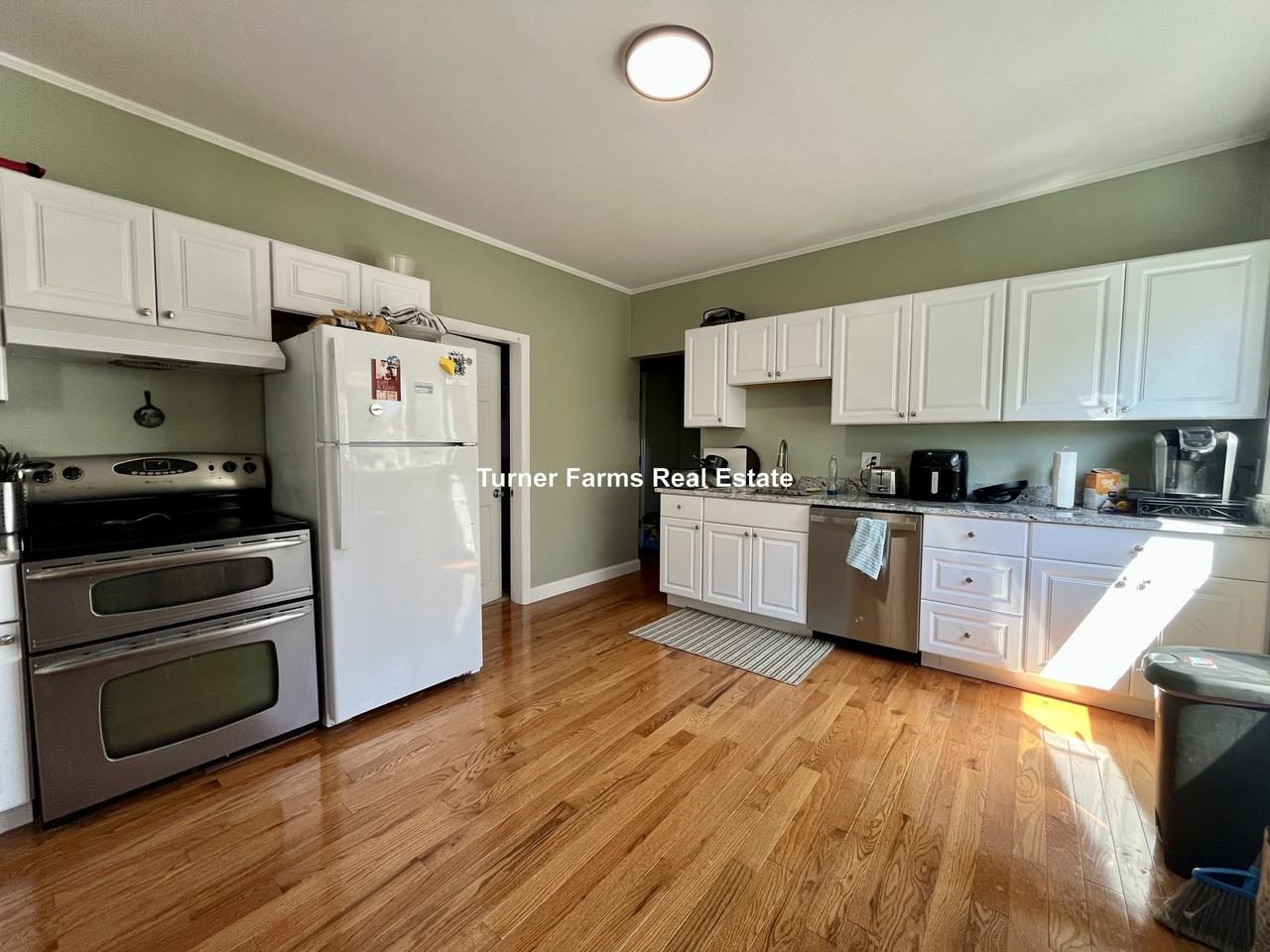 Martin St - Photo 3 of 43