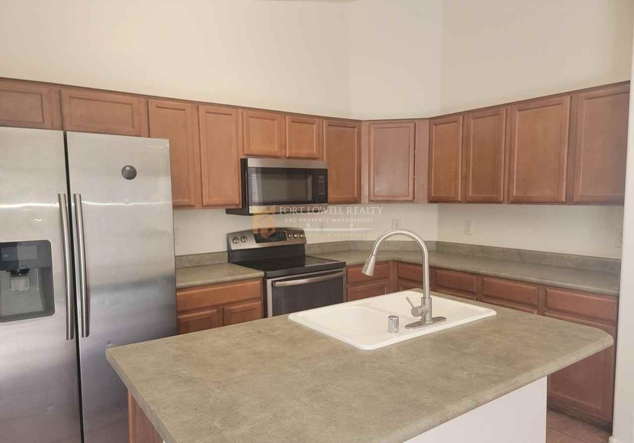 3133 W Huntington Dr - Photo 6 of 15
