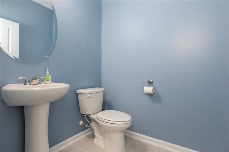 5700 Redgum Dr - Photo 4 of 50