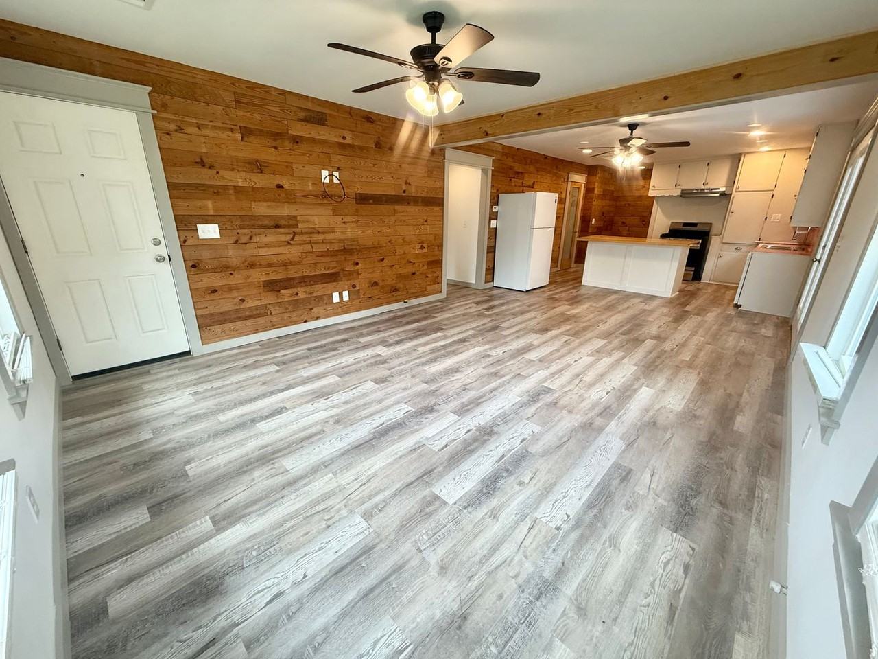 402 Bonner St - Photo 2 of 22