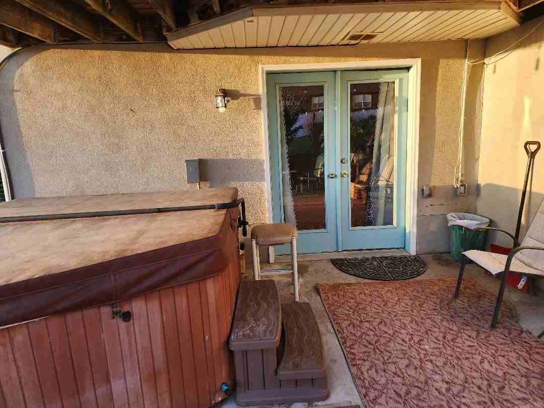 33 West 1600 South Street - Photo 3 of 17