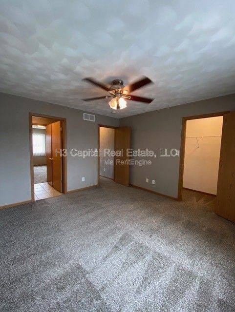 110 Northtowne St #19 - Photo 6 of 10