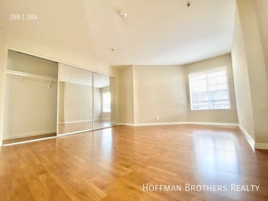 8722 Burton Way Property - Photo 5 of 10