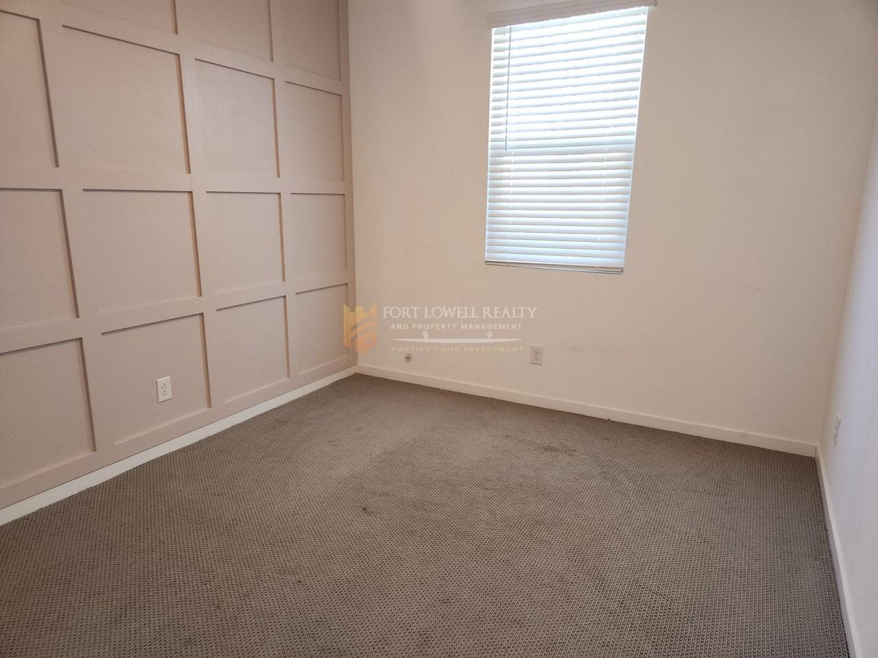 4208 S 68th Dr - Photo 7 of 23