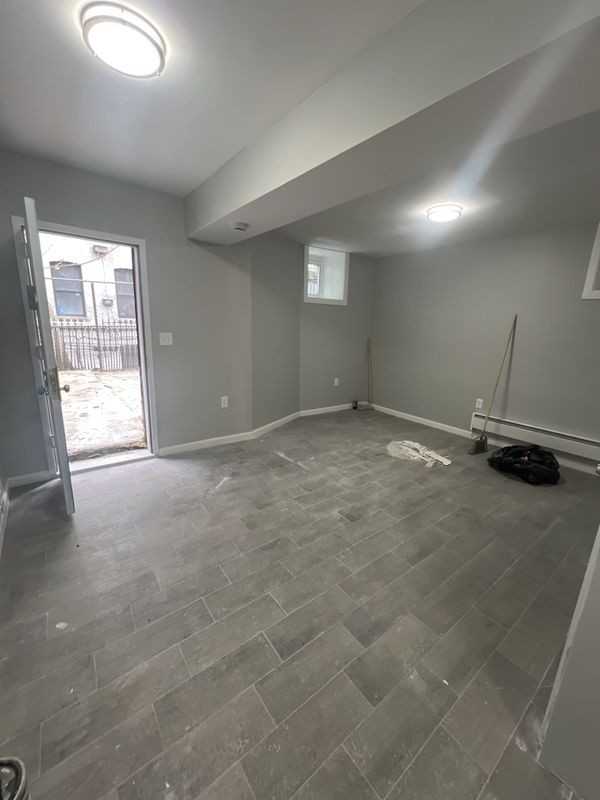 2000 Grand Ave ##1b - Photo 3 of 3