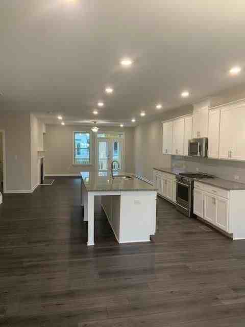 3925 Redwood Dr - Photo 2 of 14