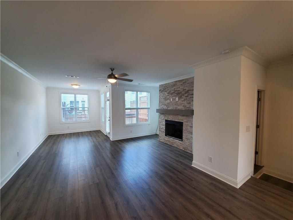 3220 Bennett Creek Ln - Photo 2 of 16