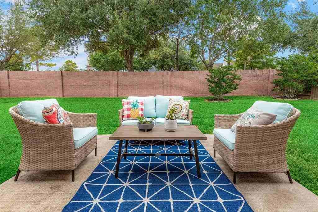 2710 Golden Creek Ln - Photo 5 of 7