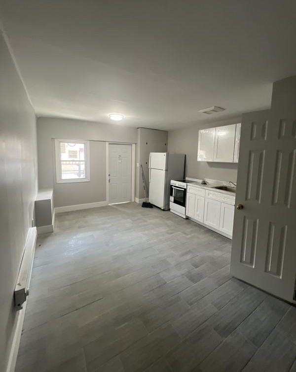 739 Tilden St ##1 - Photo 2 of 3