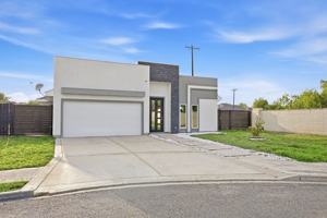 featured image of 4000 S Las Nubes