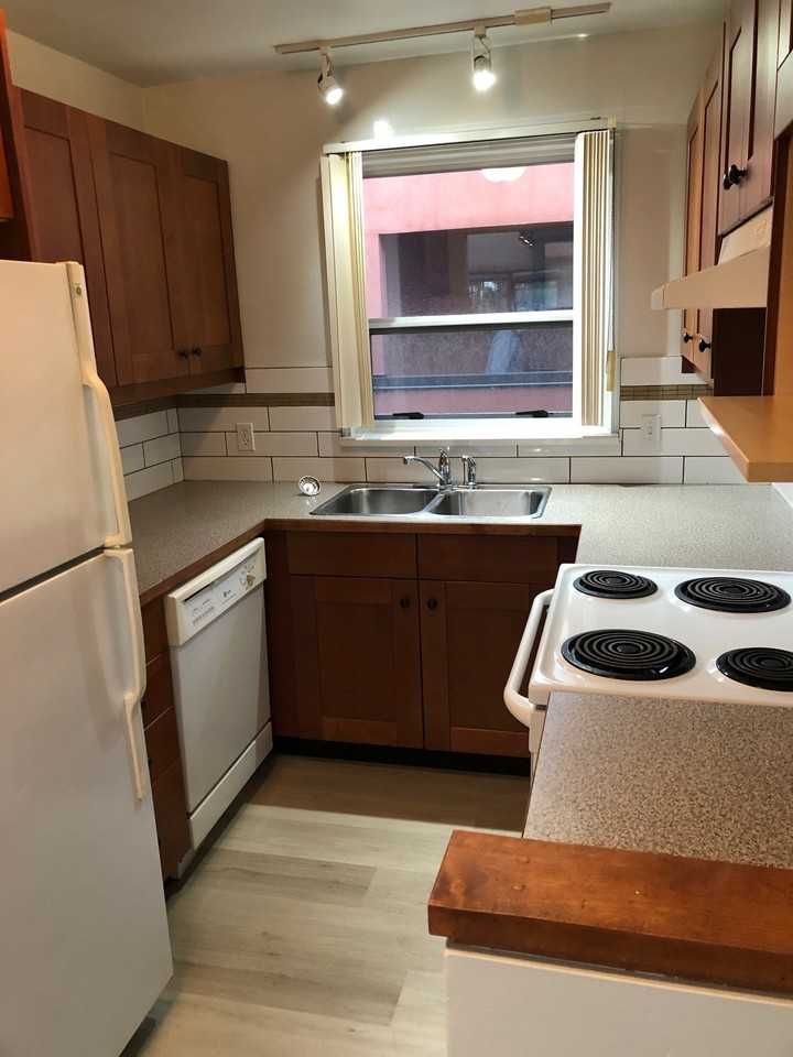 5626 Dunbar St - Photo 5 of 6