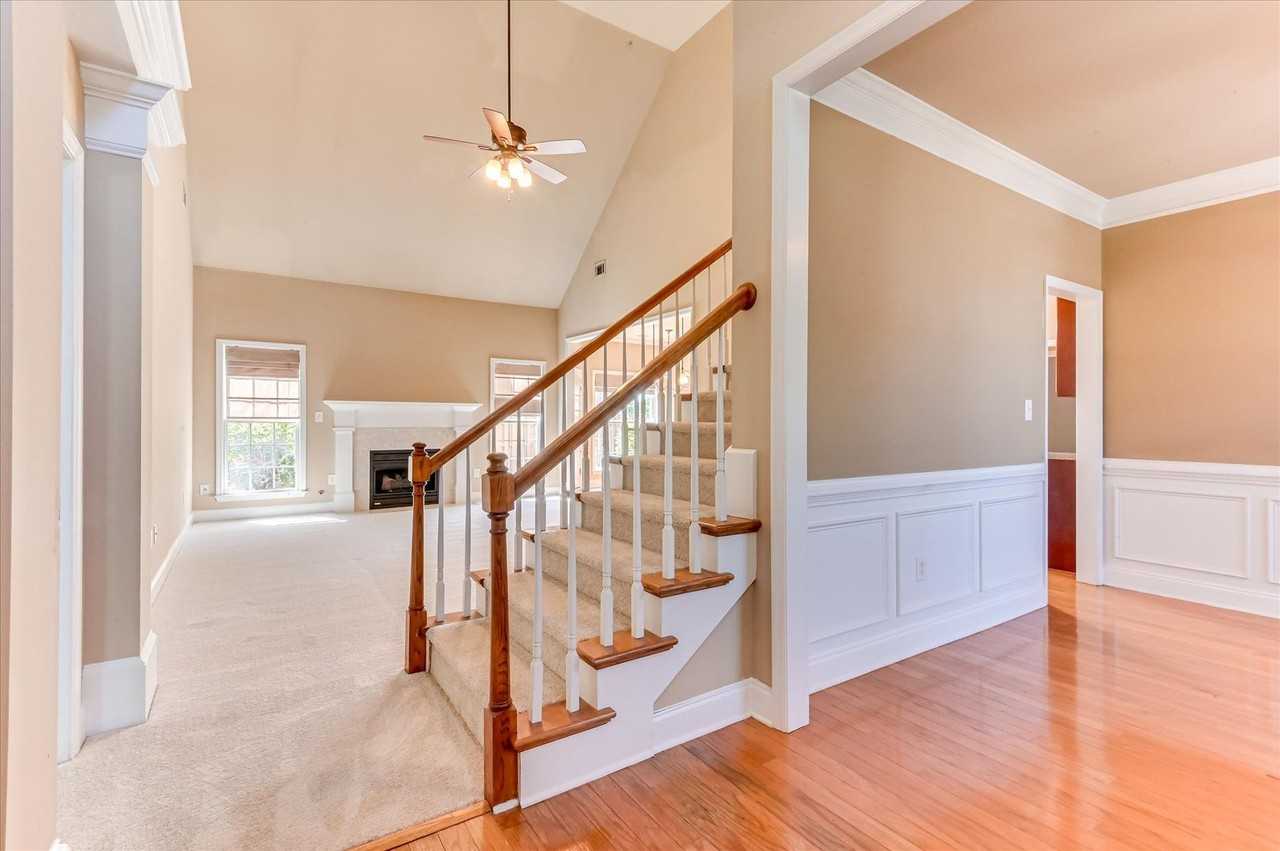 1101 Brighton Dr - Photo 6 of 50