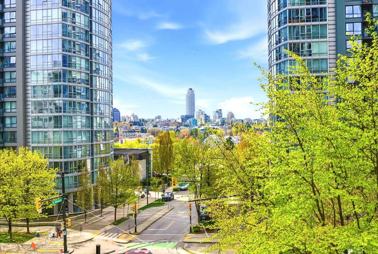 501 Pacific Street #502 - Photo 5 of 24