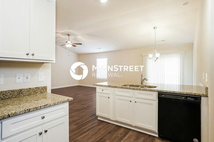 382 Armistead Ct - Photo 6 of 16