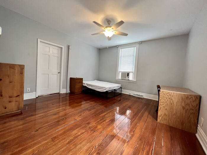 500 Georgia St - Photo 6 of 43