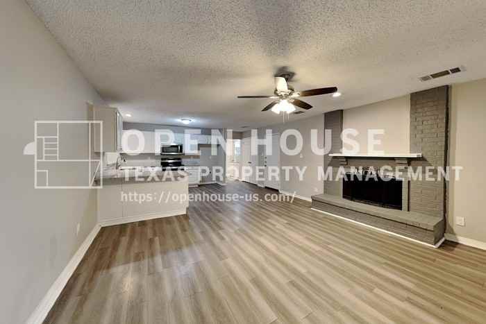 2914 Dukeswood Dr - Photo 6 of 20