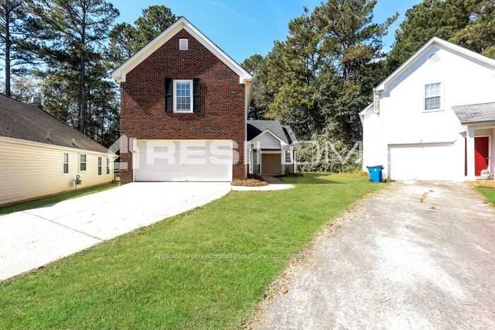 577 N Fairfield Dr - Photo 2 of 17