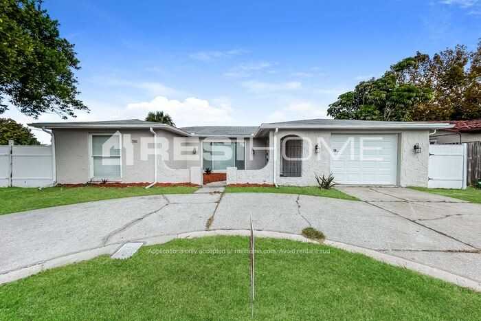 7005 Brentwood Dr - Photo 2 of 22