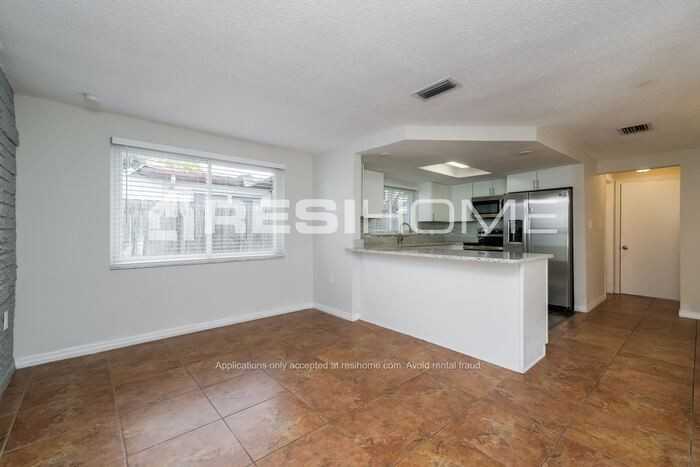 7005 Brentwood Dr - Photo 5 of 22