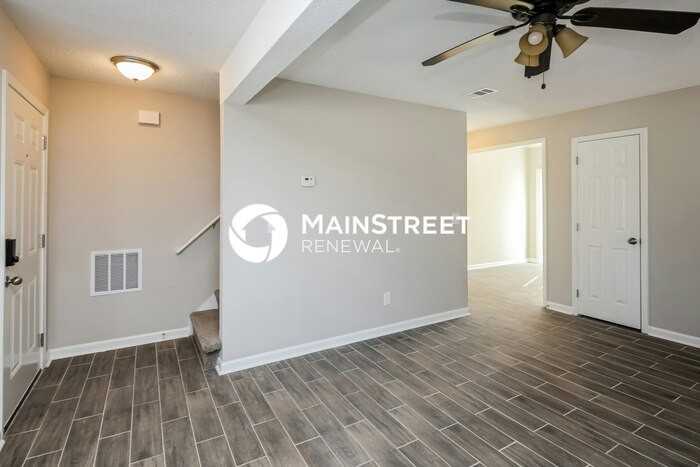 5927 Brookside Dr Se - Photo 2 of 17