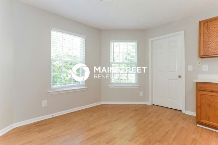 3511 Devon Chase Rd - Photo 6 of 17