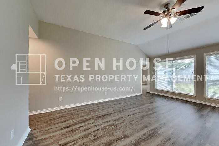 6506 Garden Canyon Dr - Photo 6 of 20