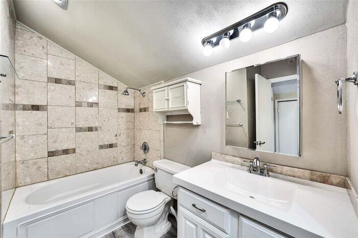 8219 Summer Side Dr - Photo 6 of 16