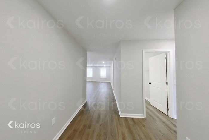 11 Camper Cir - Photo 2 of 16