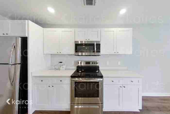 11 Camper Cir - Photo 6 of 16