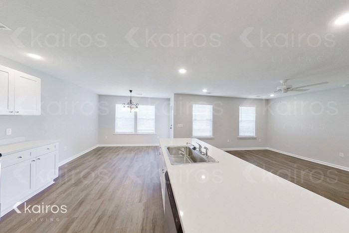 11 Camper Cir - Photo 7 of 16