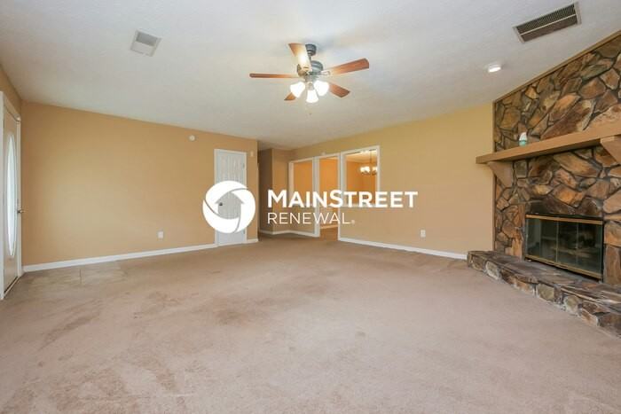 70 Summerfield Ct - Photo 5 of 16