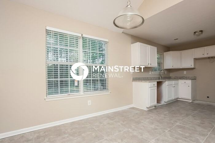 6887 Smoke Ridge Dr - Photo 4 of 15