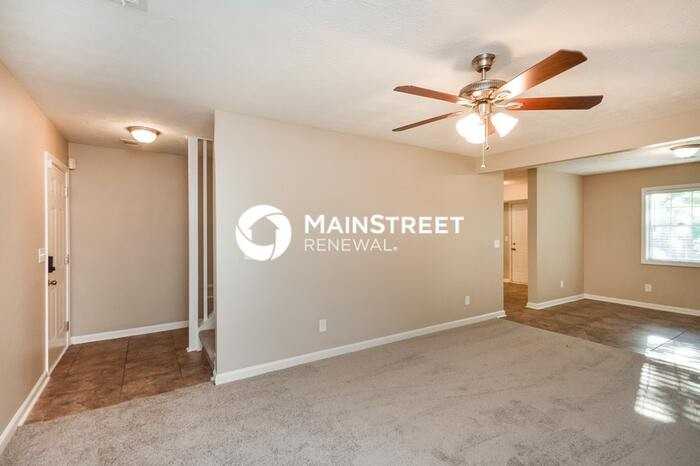 867 Oakhill Ct - Photo 5 of 17