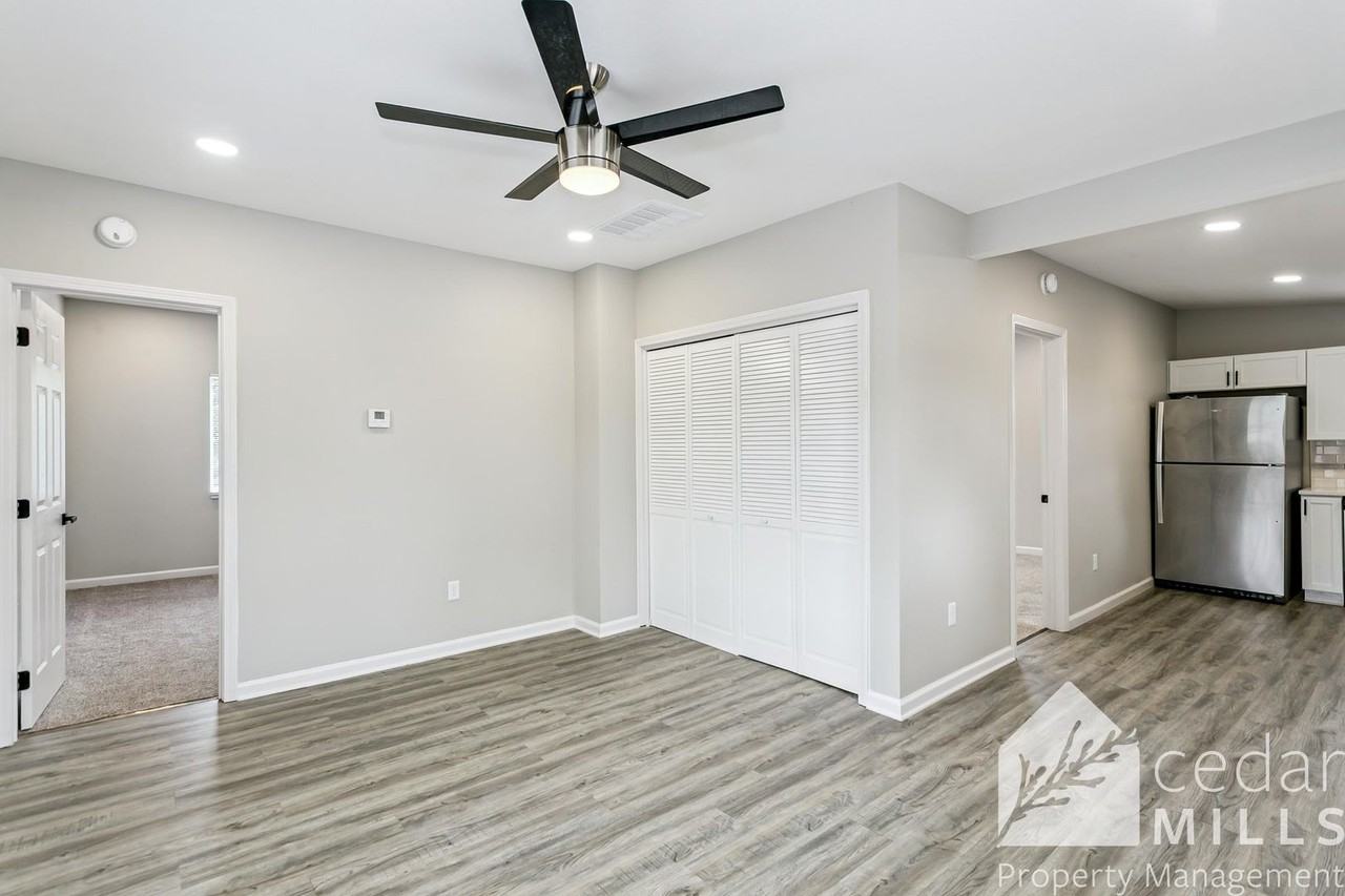 1650 S Main St #2 - Photo 2 of 10