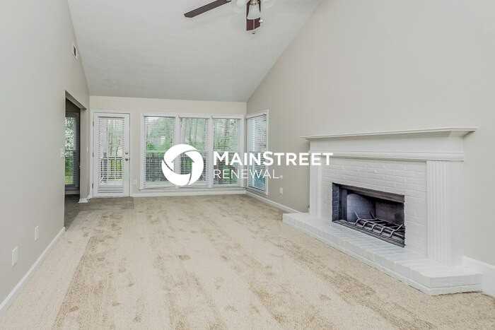 35 Willow Tree Ter - Photo 5 of 17