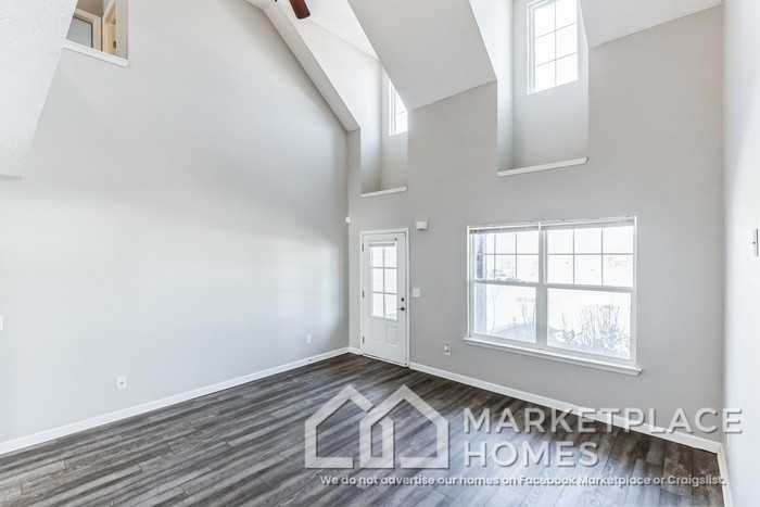 741 Hollandale Rd - Photo 3 of 31