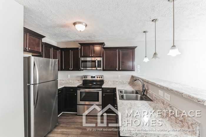 741 Hollandale Rd - Photo 7 of 31