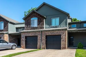 featured image of 766 W Breeze Cv #766