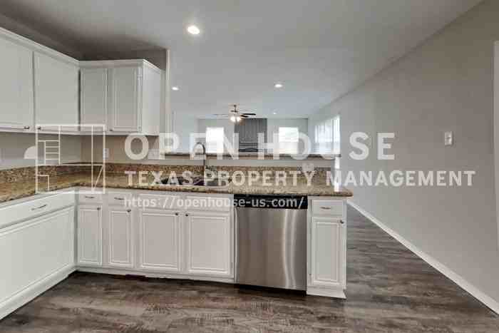 4223 Shady Village Ct - Photo 7 of 25