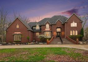 featured image of 6986 Montgomery Dr