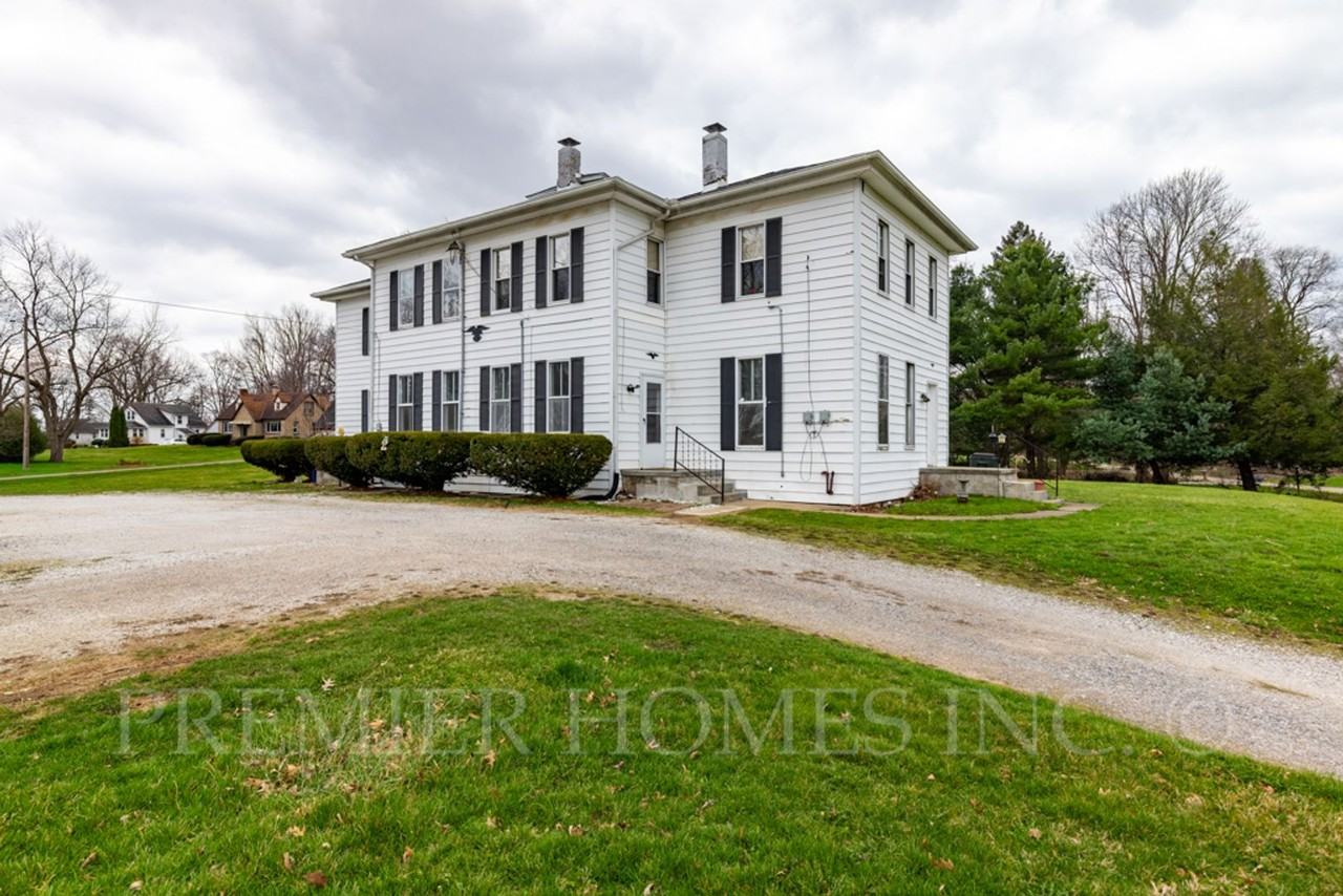 3390 State St Ne - Photo 2 of 14