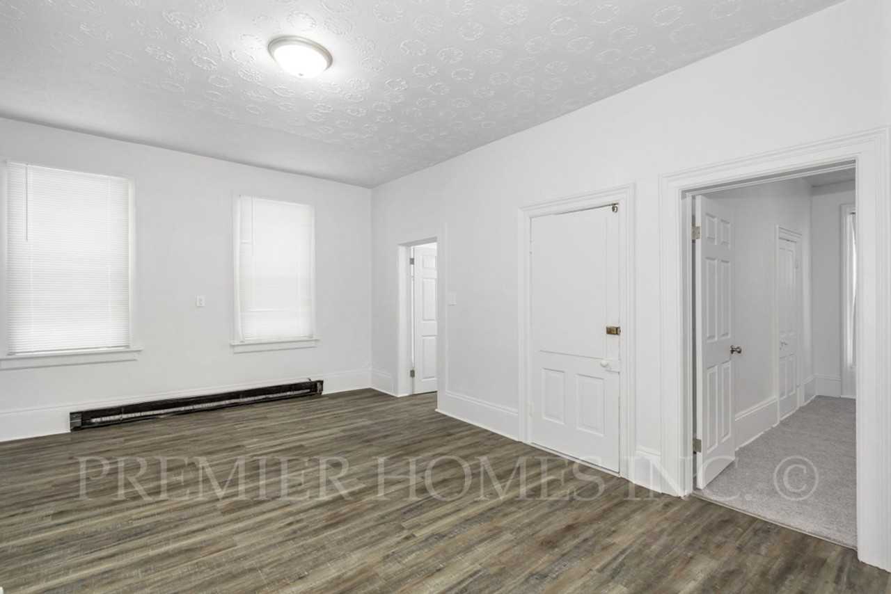 3390 State St Ne - Photo 7 of 14