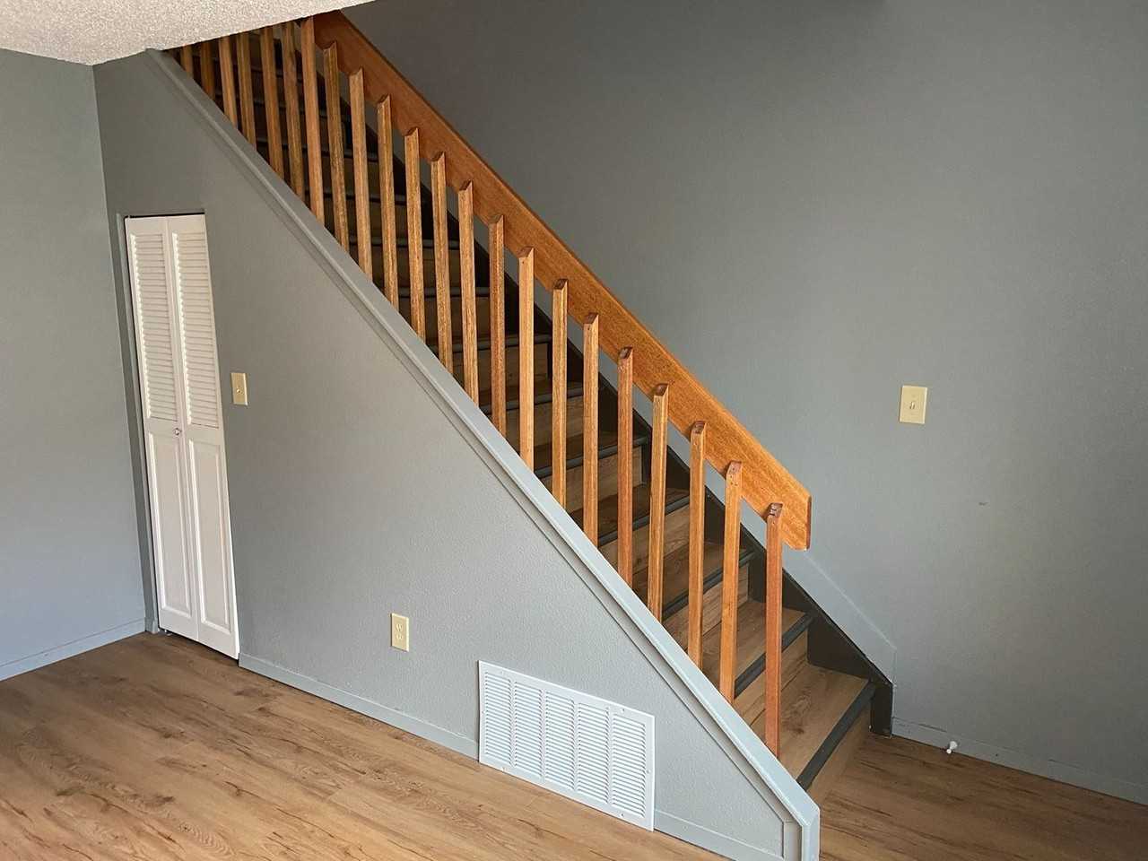 3178 Starlight Cir - Photo 3 of 34