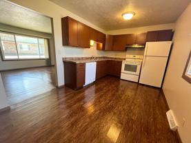 3804 S. Hawthorne - Photo 1 of 1