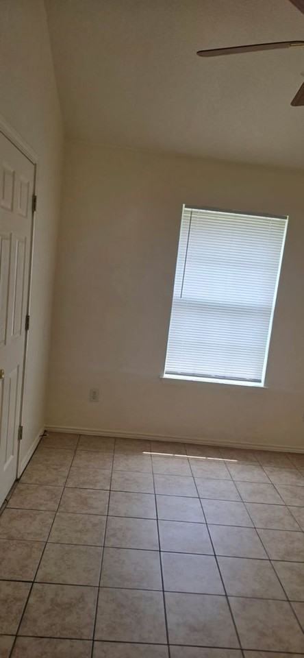 4407 July Dr #B - Photo 3 of 10