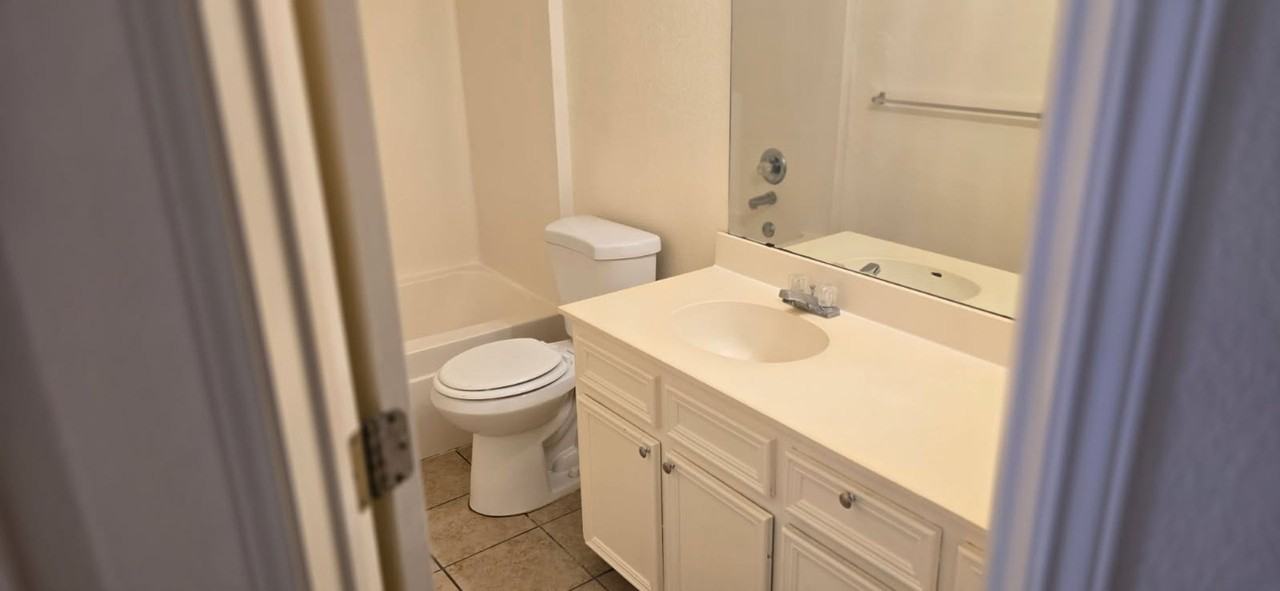 4407 July Dr #B - Photo 5 of 10