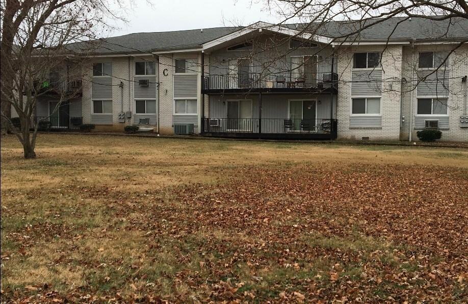 613 Hillsboro Rd #13