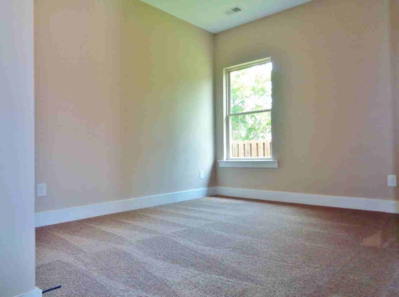 11509 Andrew Way - Photo 7 of 28