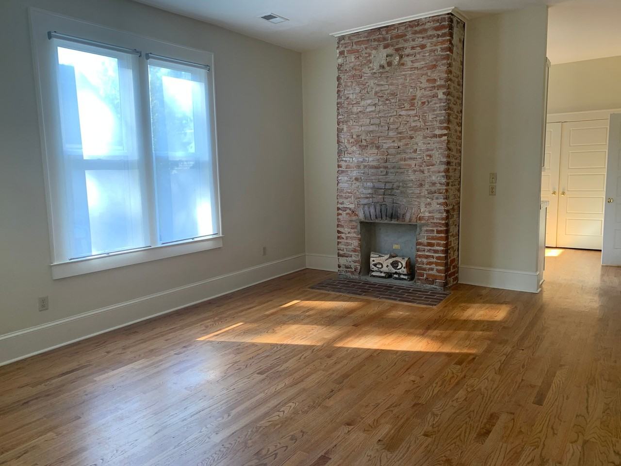 913 Philadelphia St - Photo 4 of 13