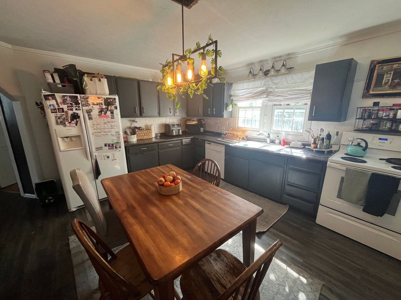 1201 Shelby Ave - Photo 3 of 25